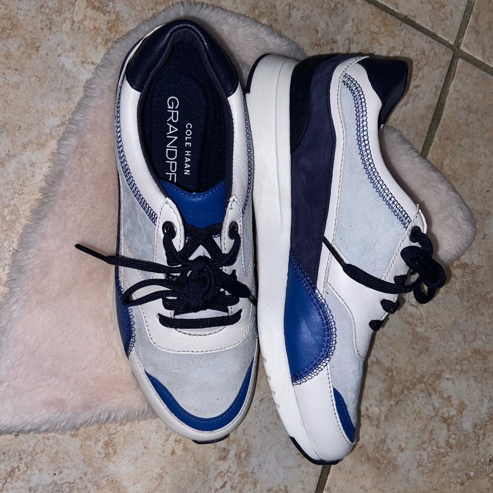 - Shoes/sneakers
